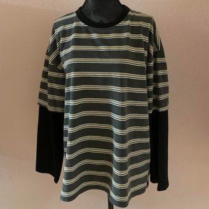 Women's Black and Yellow Sweatshirt